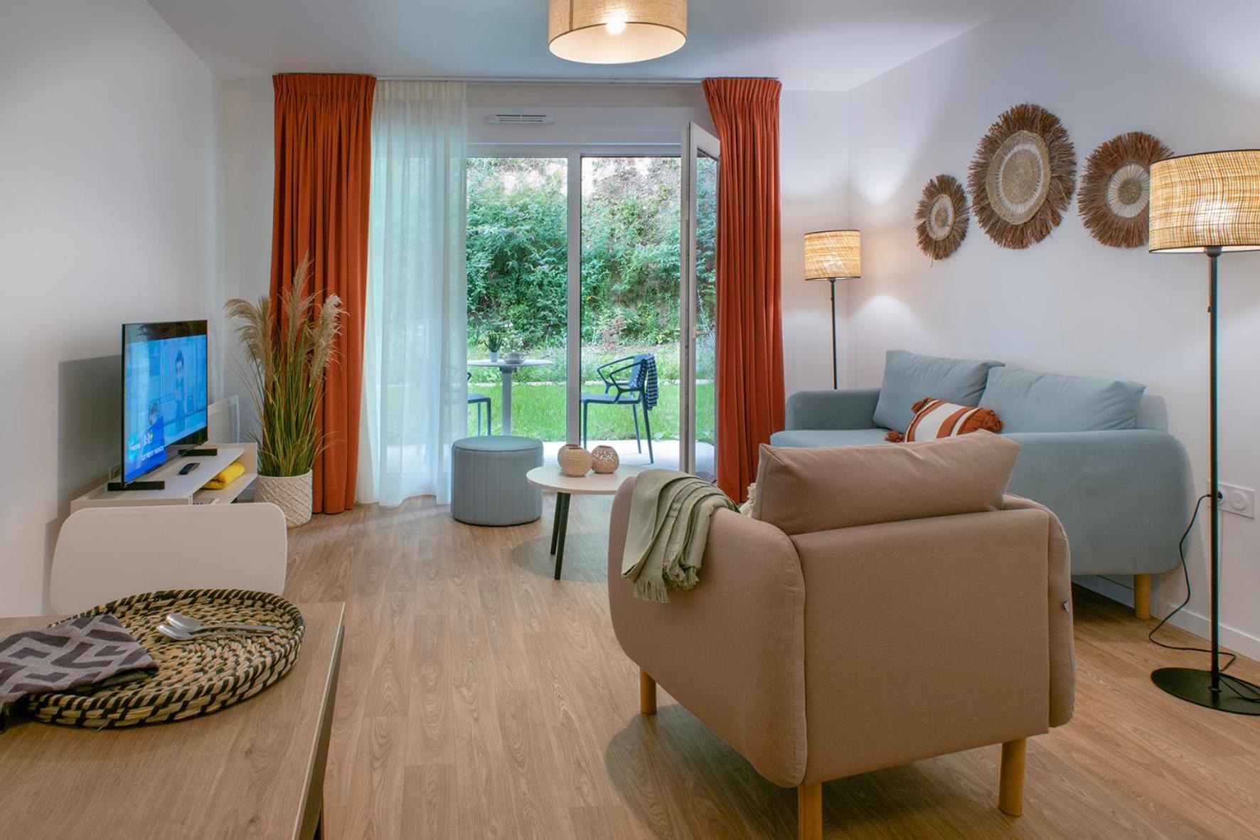 Residence Services Seniors - Domitys Les Jardins D'Ahna Dinan Esterno foto