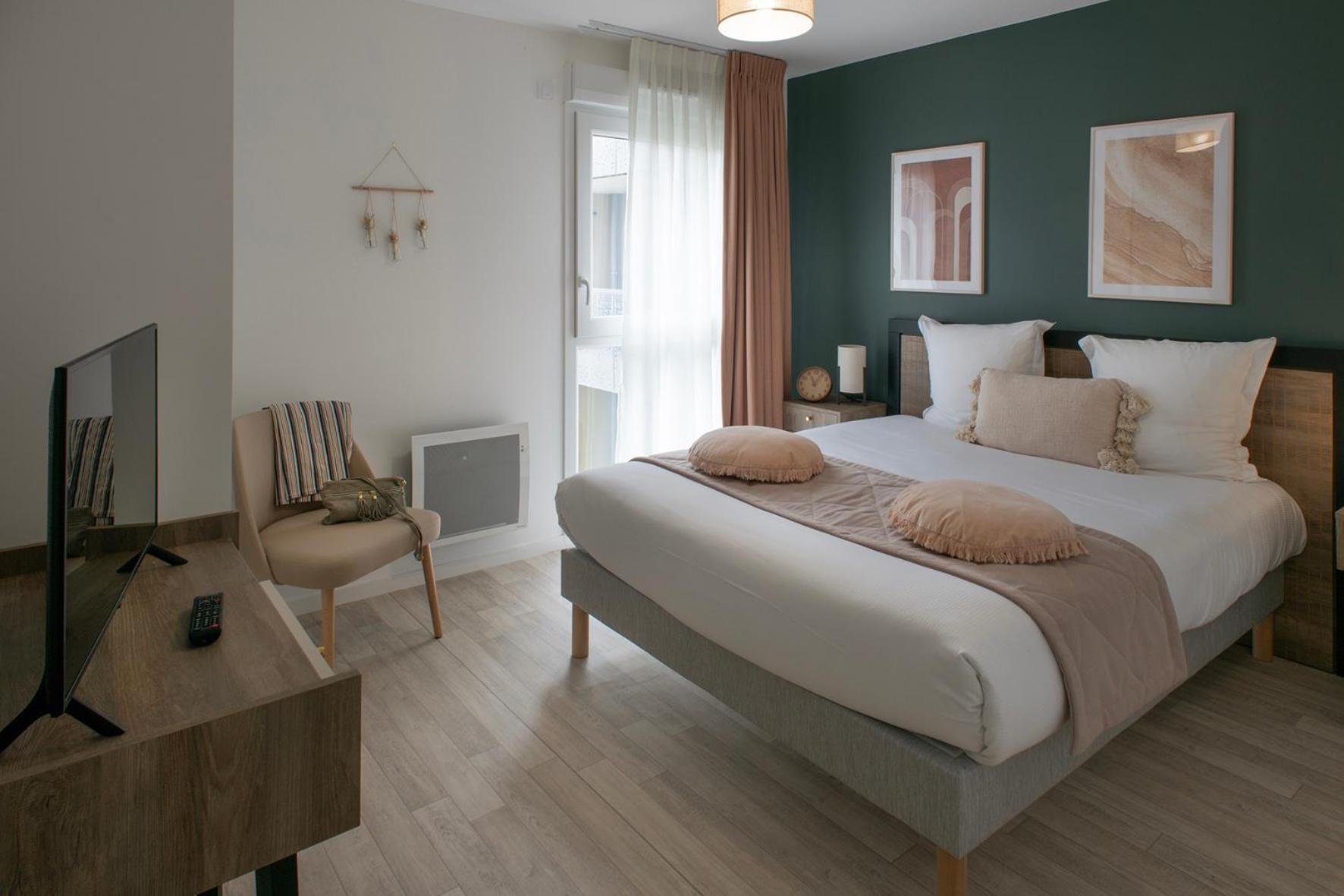 Residence Services Seniors - Domitys Les Jardins D'Ahna Dinan Esterno foto